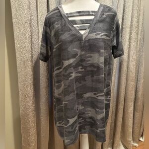 Gray Camouflage V-Neck T-Shirt